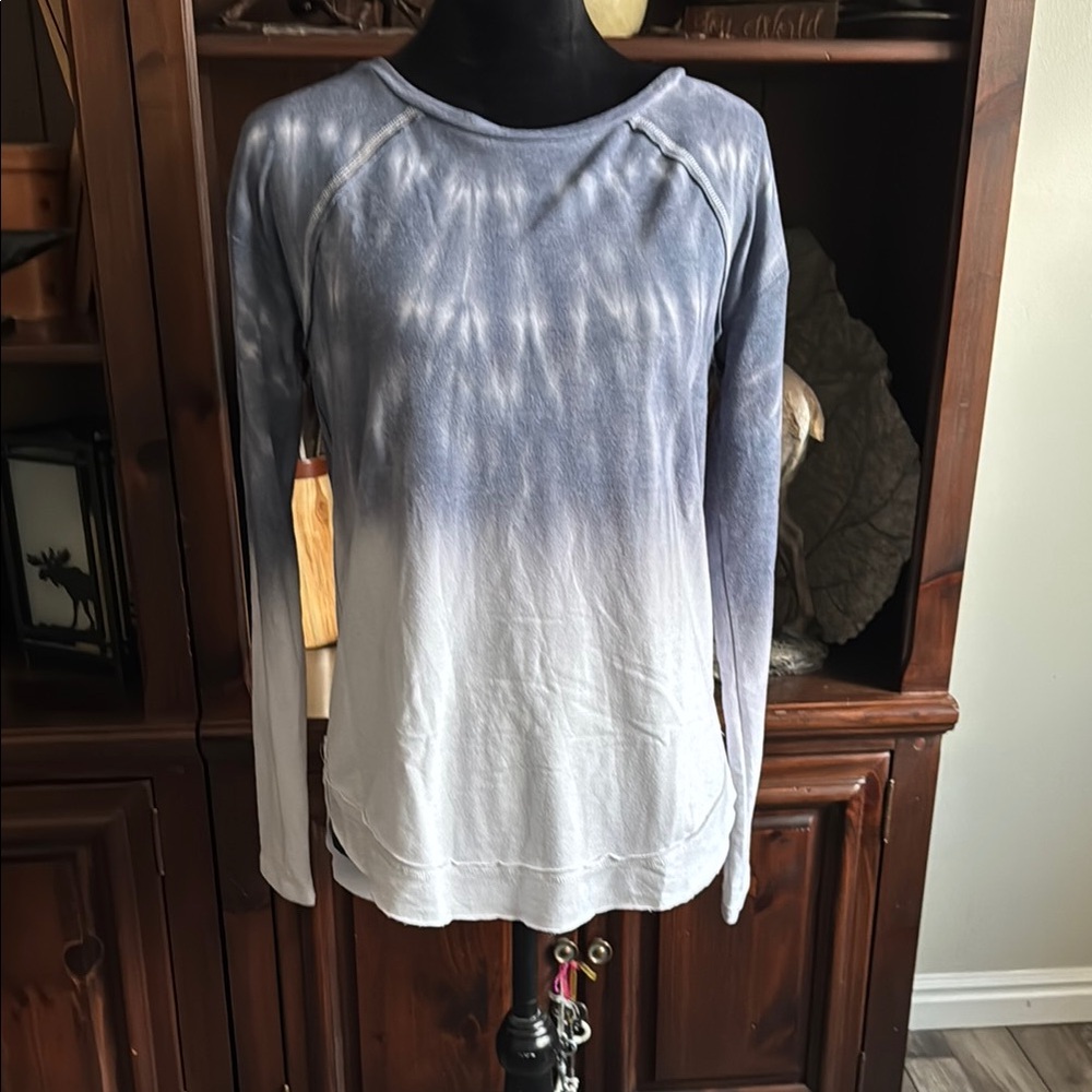 Dip Dye Long Sleeve Top